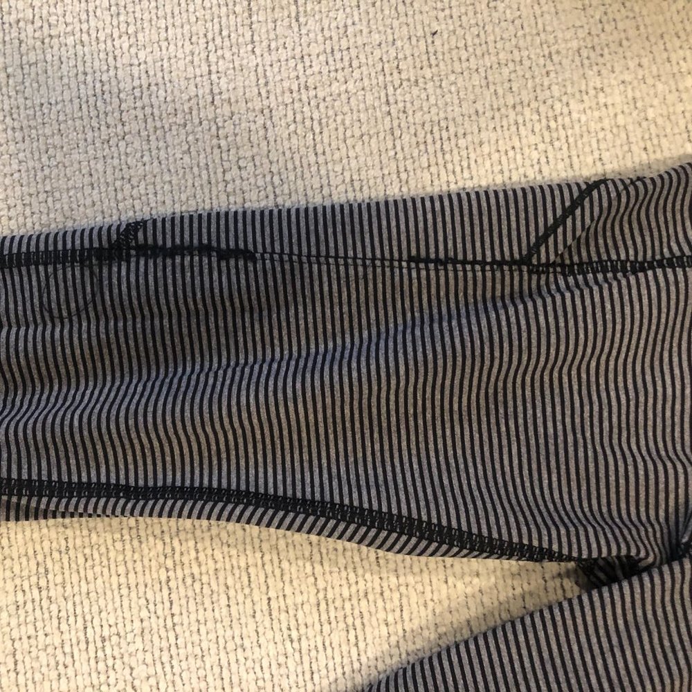 Lululemon Leggings - Picture 3 of 4